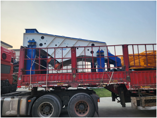 直線篩、方形搖擺篩發貨